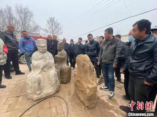河北省威县出土3尊宋元时期道教神祇石像