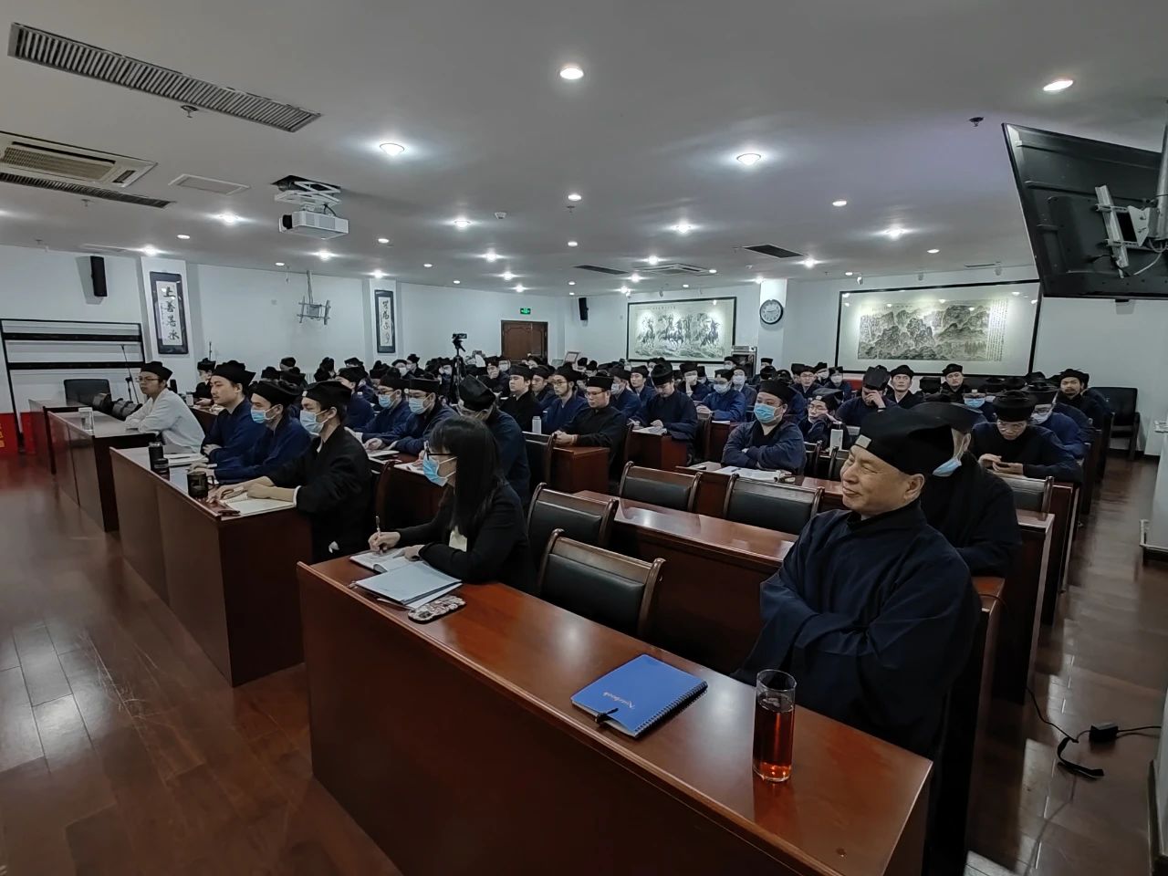 中国道教学院特邀北京大学许抗生教授作专题讲座