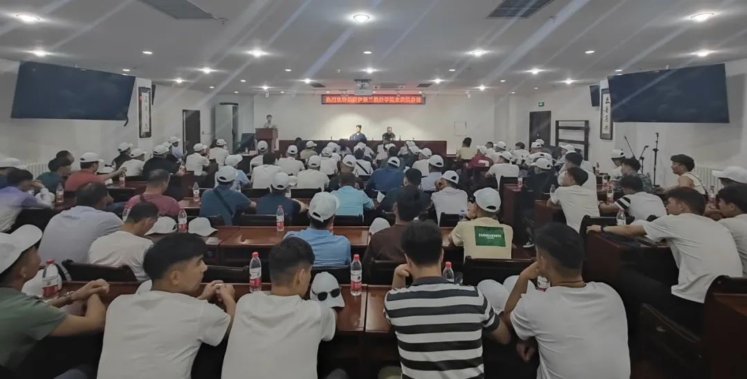 新疆伊斯兰教经学院一行到中国道教学院参访交流
