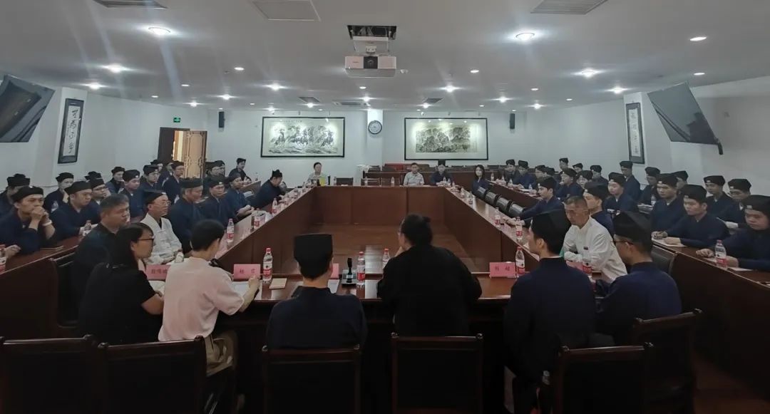 上海道教学院师生到中国道教学院交流参访